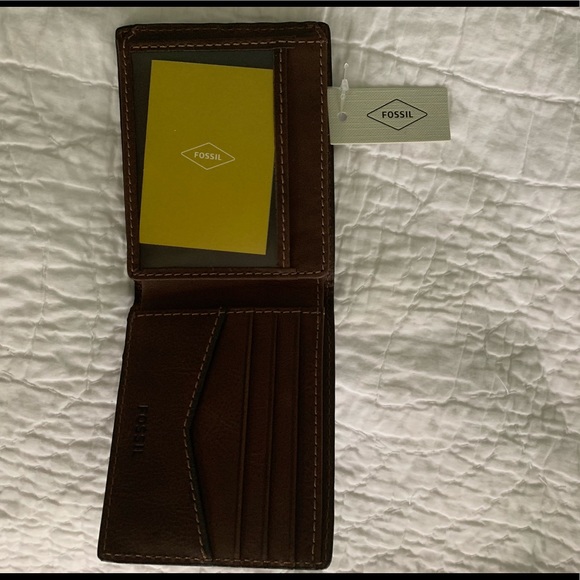 Fossil Wallet - Picture 4 of 4